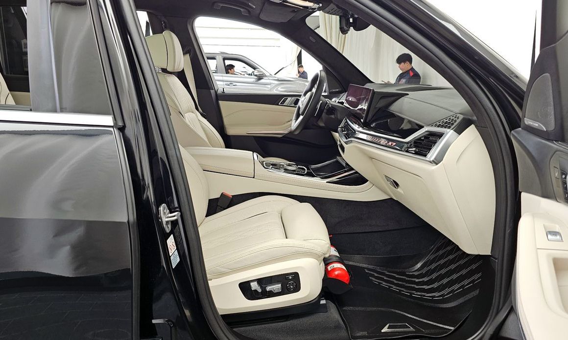 BMW X7 2024