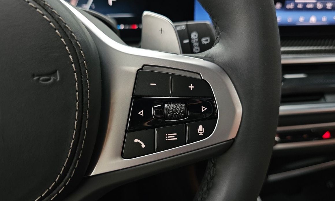 BMW X7 2025
