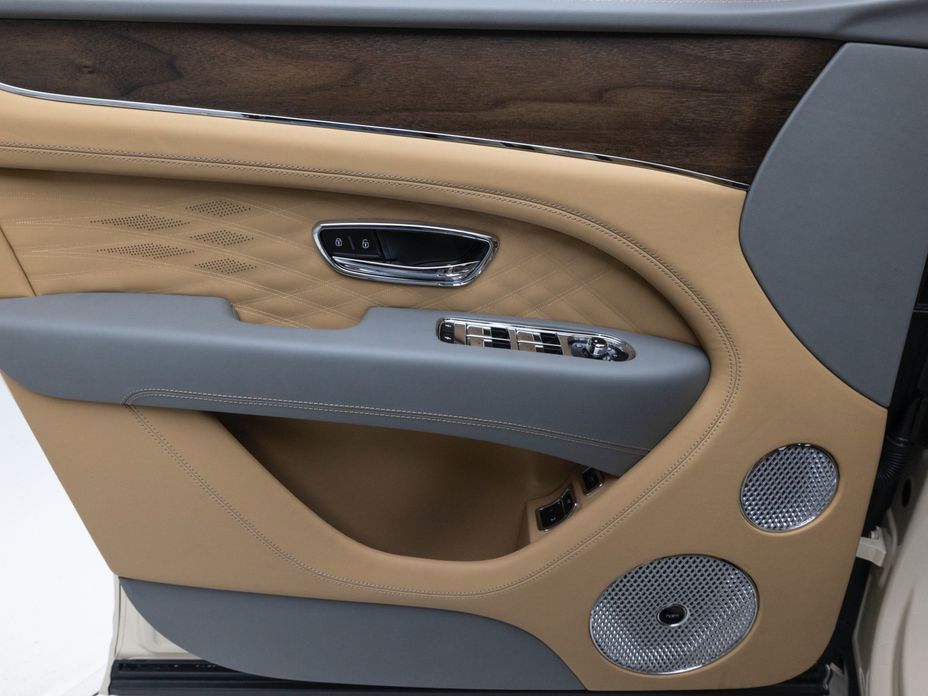 Bentley Bentayga 2025