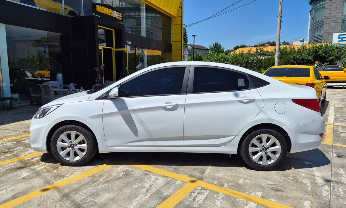 Hyundai Accent 2016