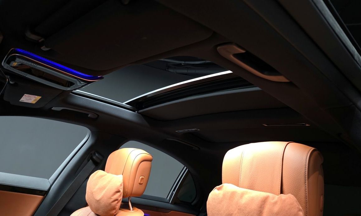 Mercedes-Benz S-Class 2025
