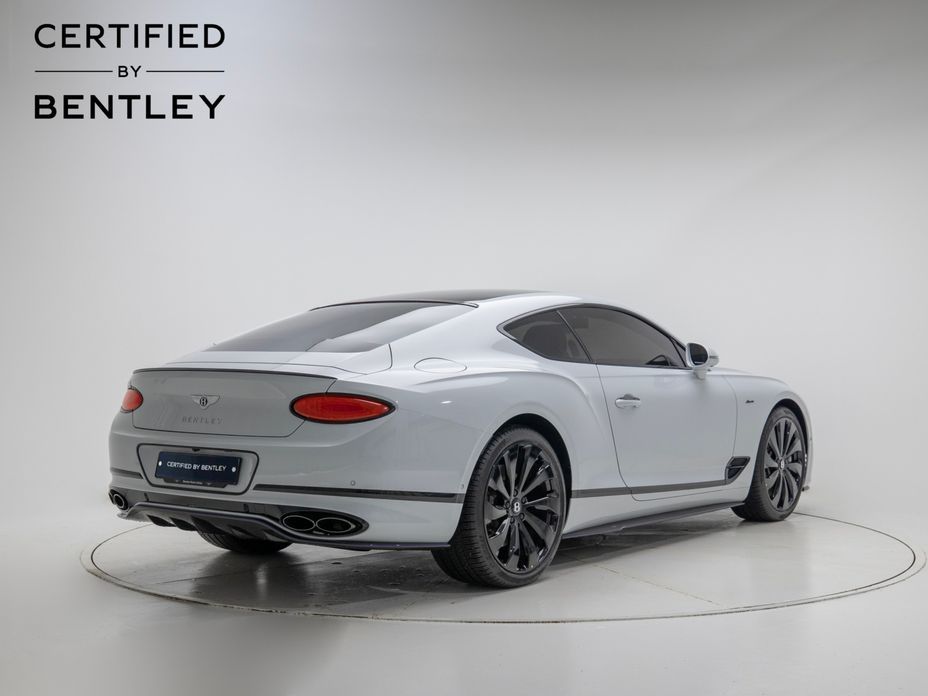 Bentley Continental 2024