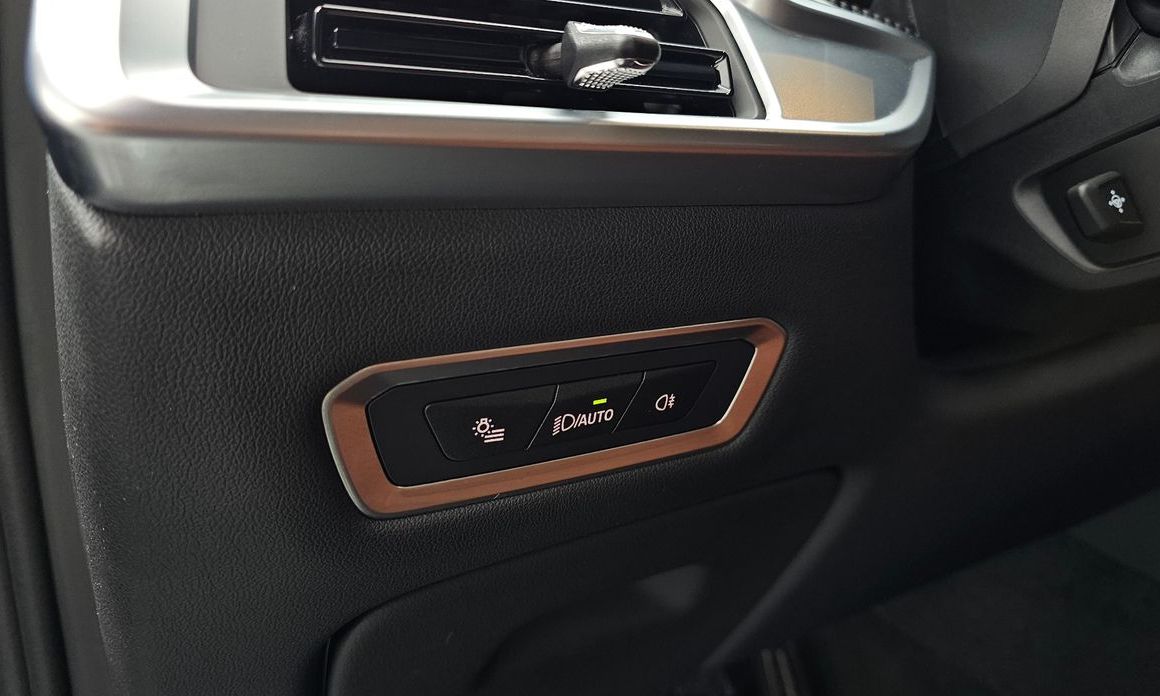 BMW X7 2025