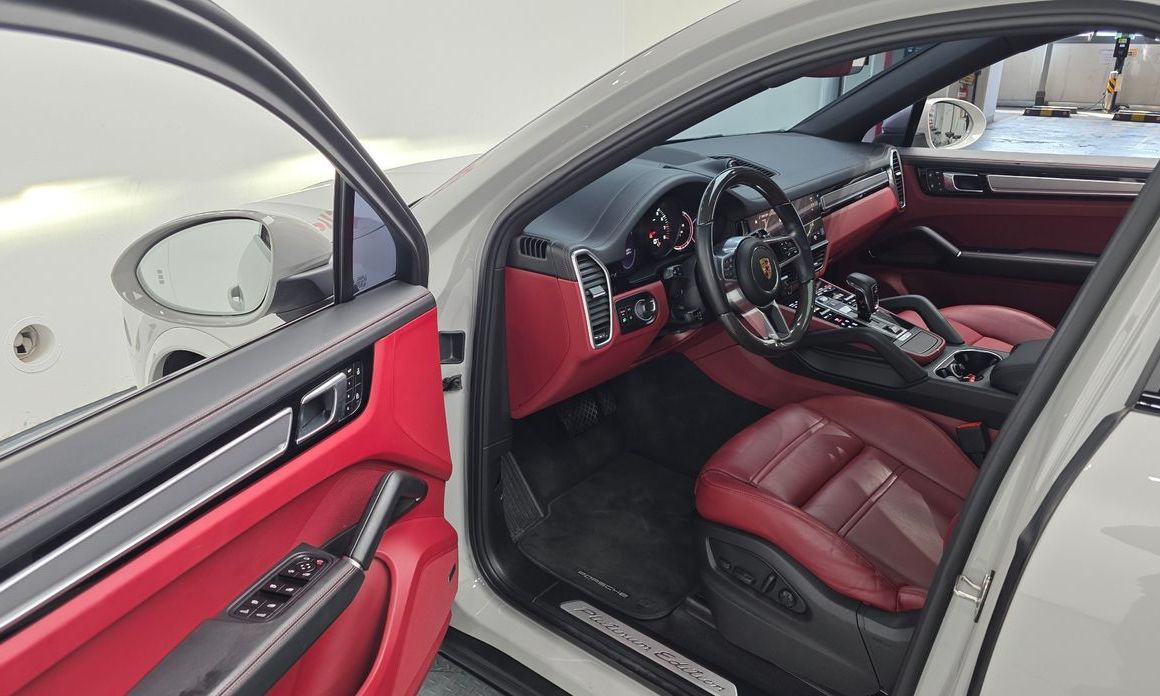 Porsche Cayenne 2023