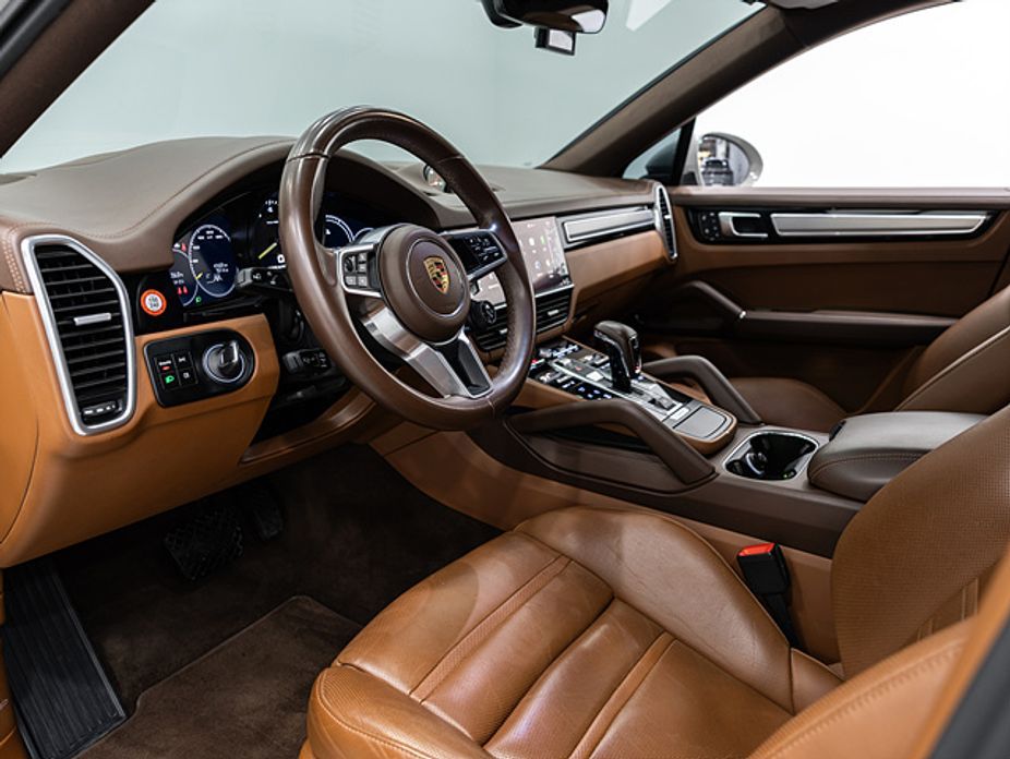 Porsche Cayenne 2023
