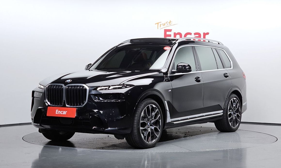 BMW X7 2025