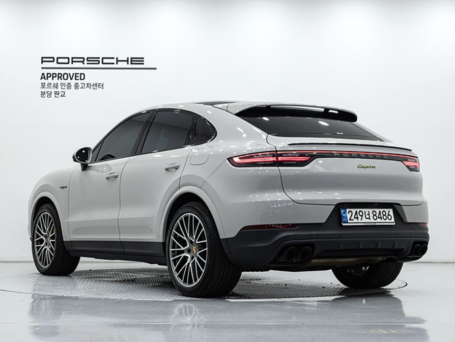 Porsche Cayenne 2023