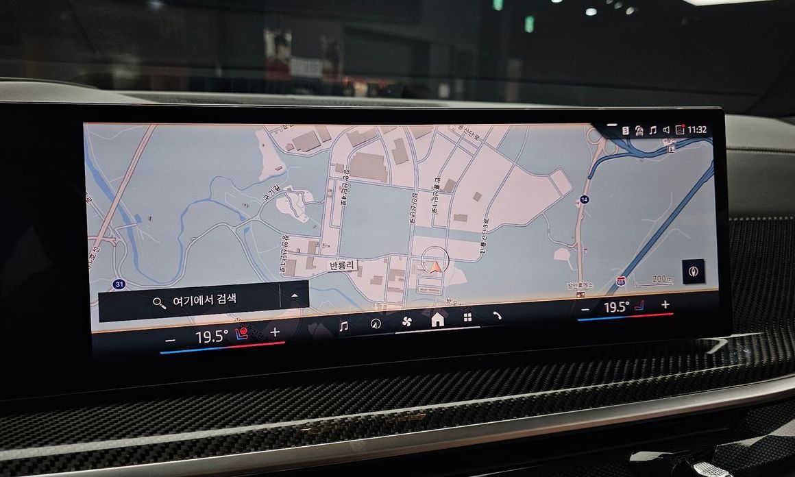BMW X7 2025