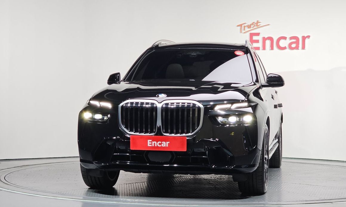 BMW X7 2024