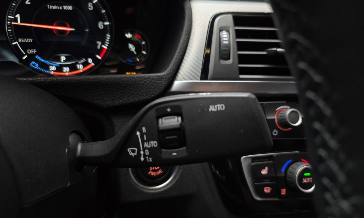 BMW 3-Series 2018