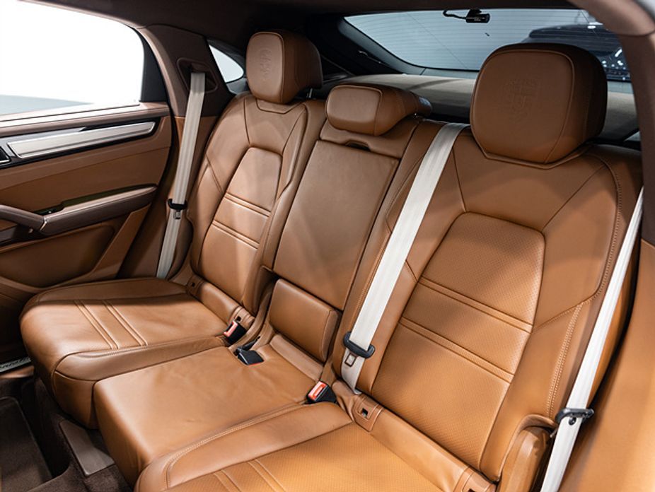 Porsche Cayenne 2023