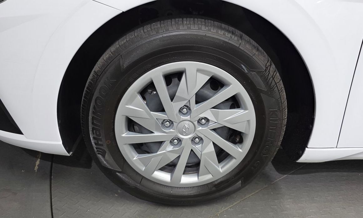 Hyundai AVANTE 2021