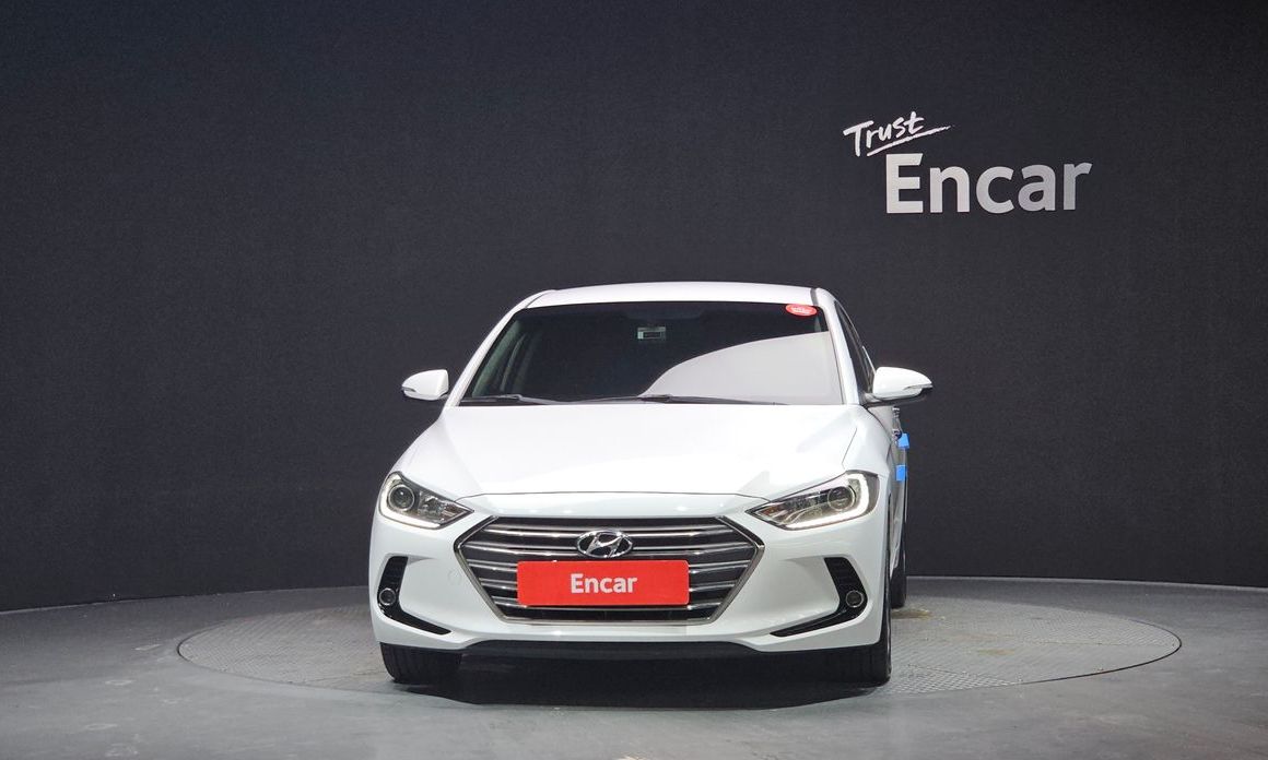 Hyundai AVANTE 2017