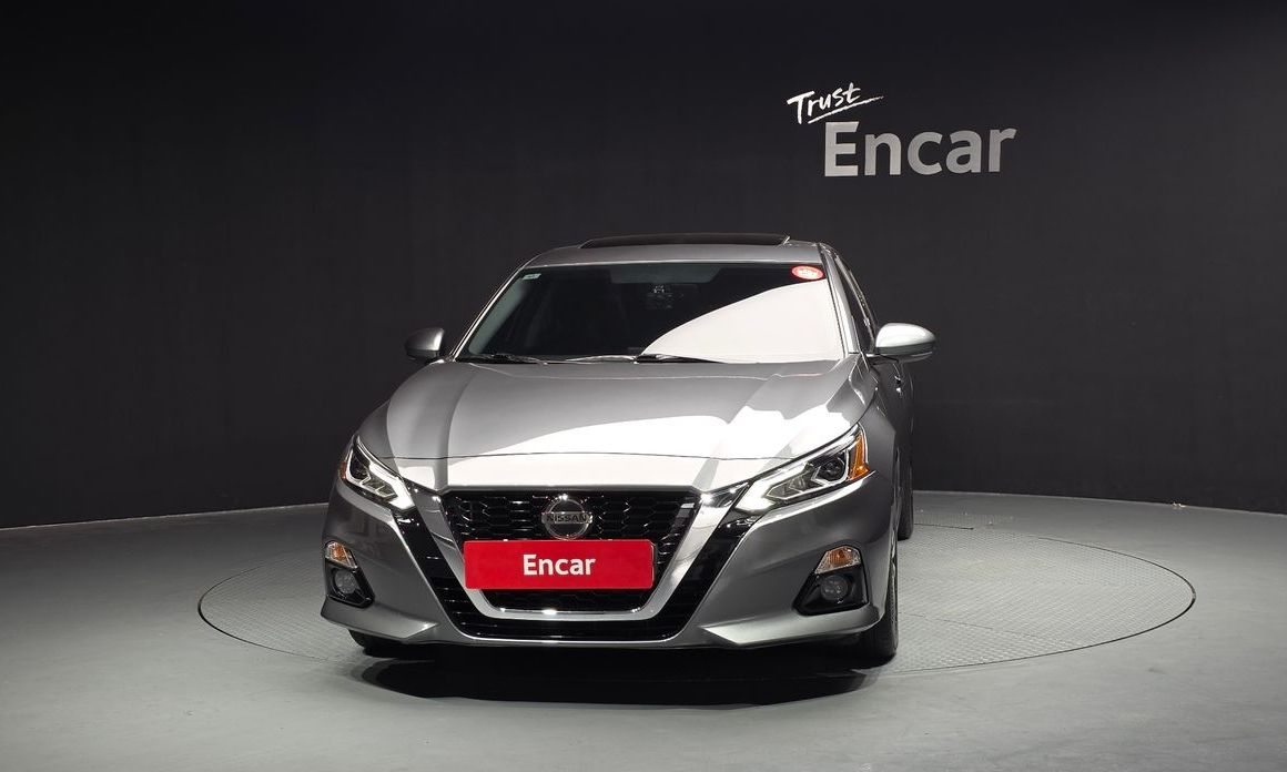 Nissan Altima 2019