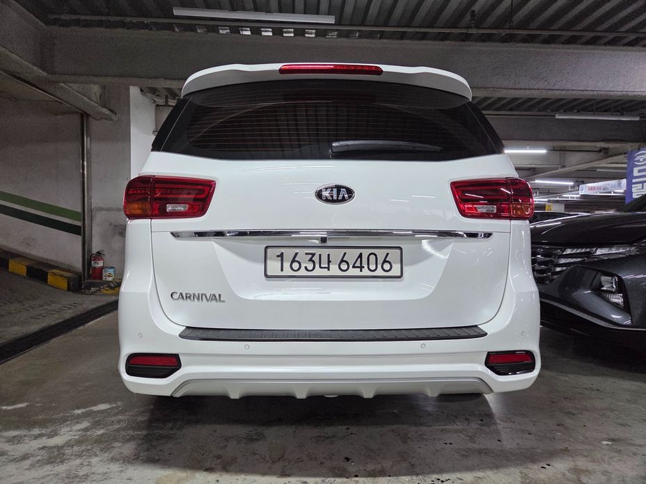 Kia Canival 2019