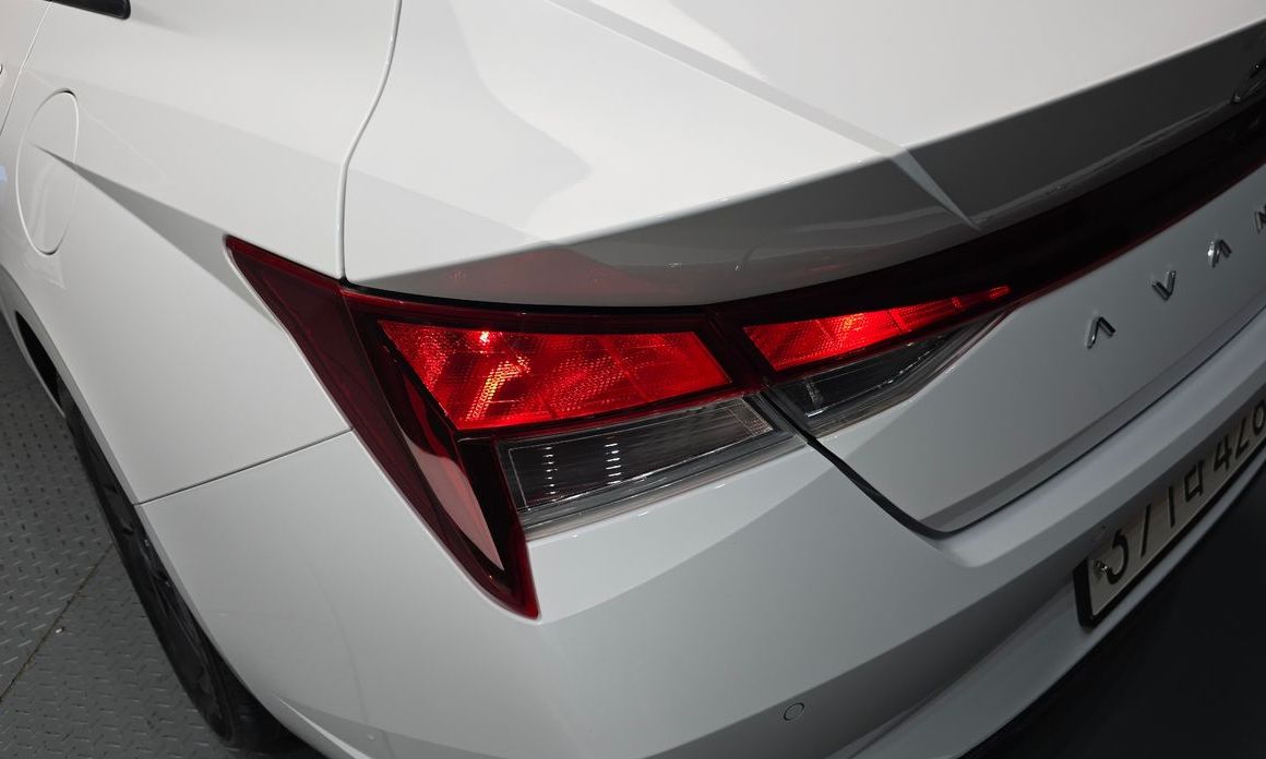 Hyundai AVANTE 2023