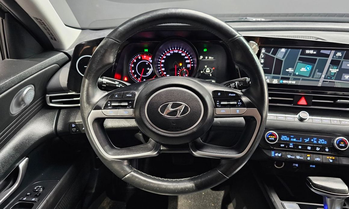 Hyundai AVANTE 2021