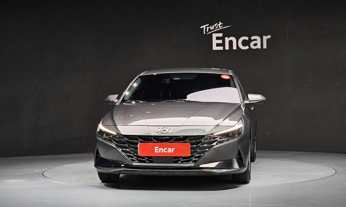 Hyundai AVANTE 2021