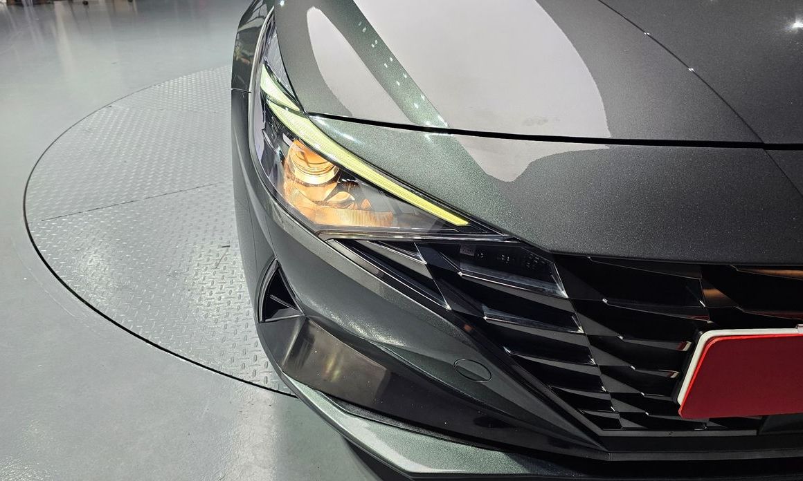 Hyundai AVANTE 2021