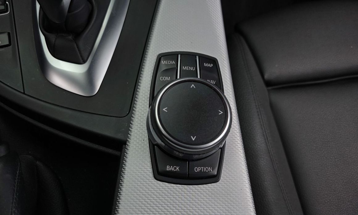 BMW 3-Series 2018