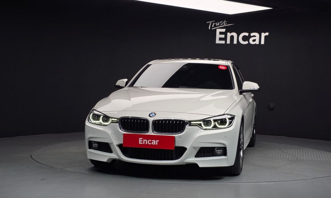 BMW 3-Series 2018