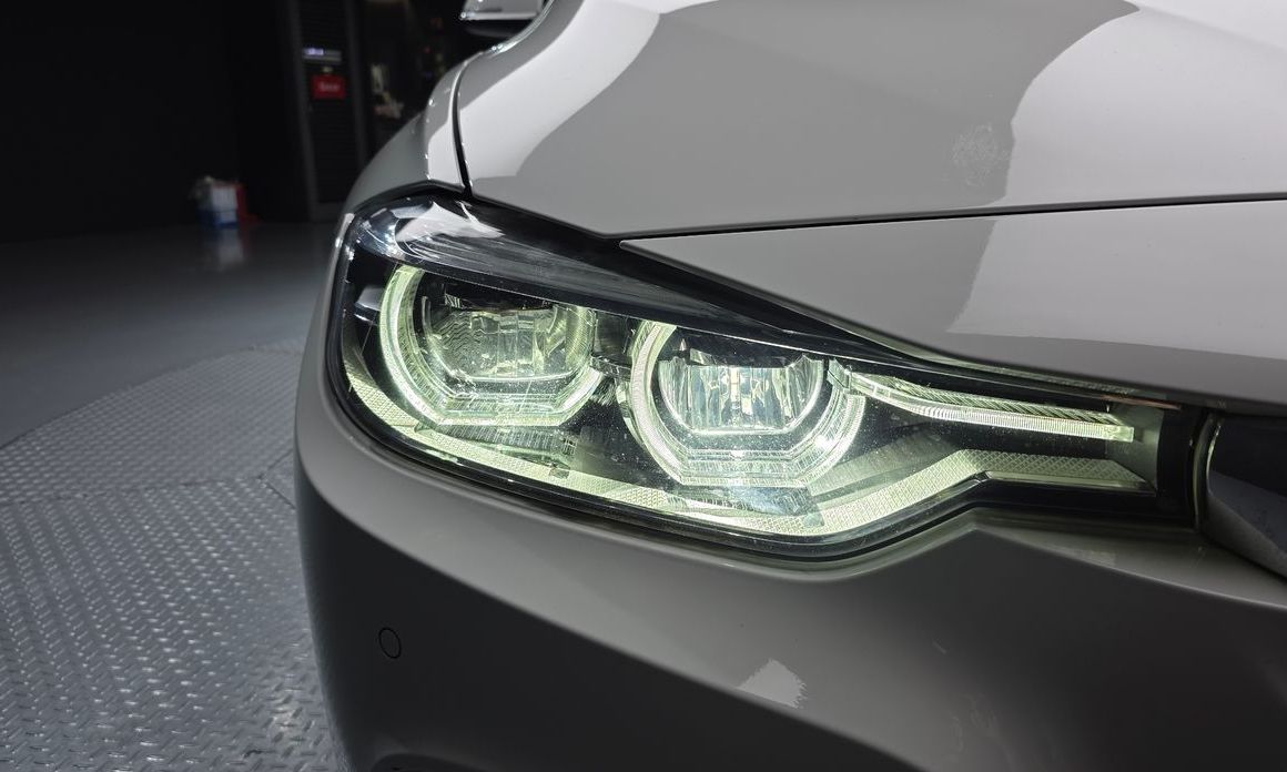 BMW 3-Series 2018