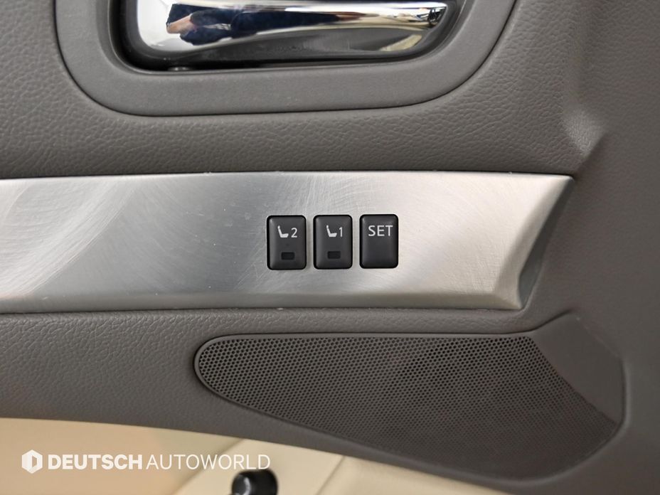 Infiniti Q60 2014