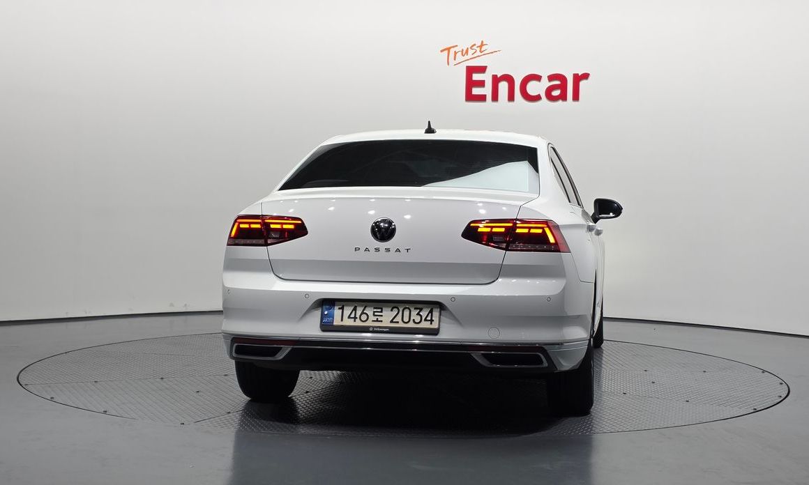 Volkswagen Passat 2022