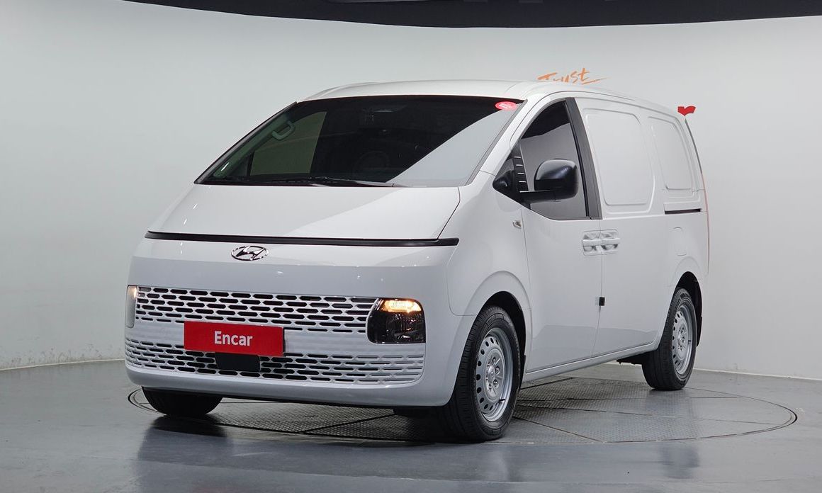Hyundai Staria 2022