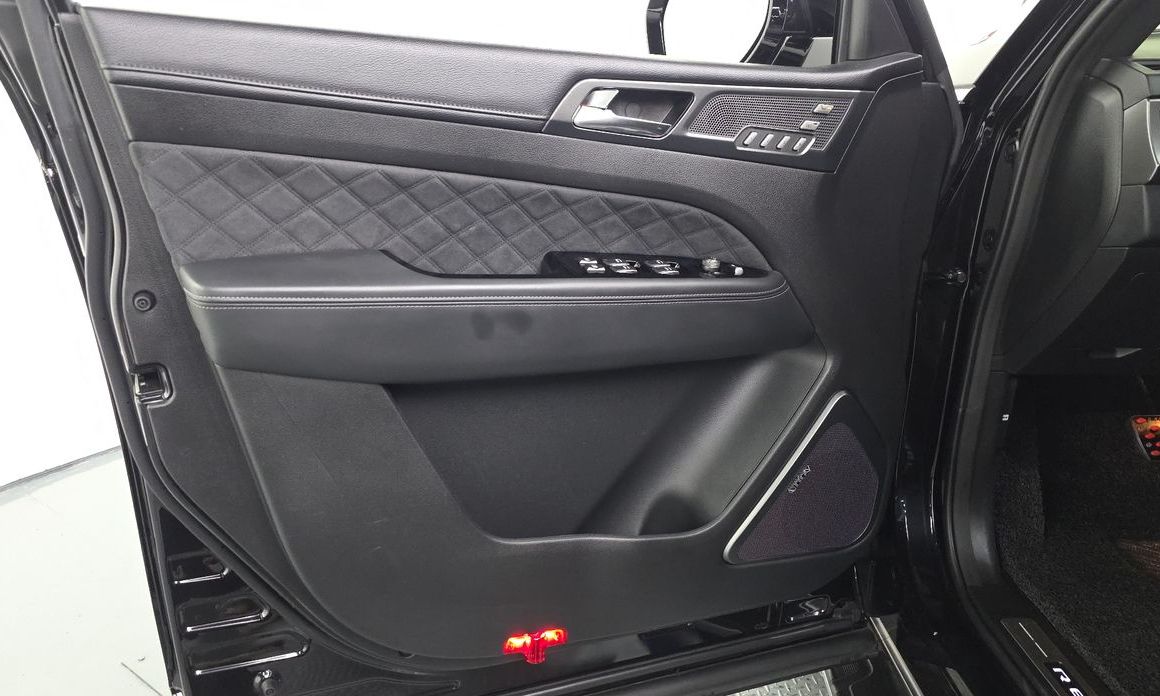 KG_Mobility_Ssangyong Rexton 2020