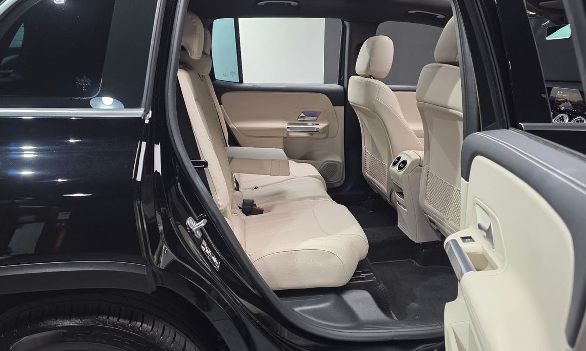 Mercedes-Benz GLB-Class 2024