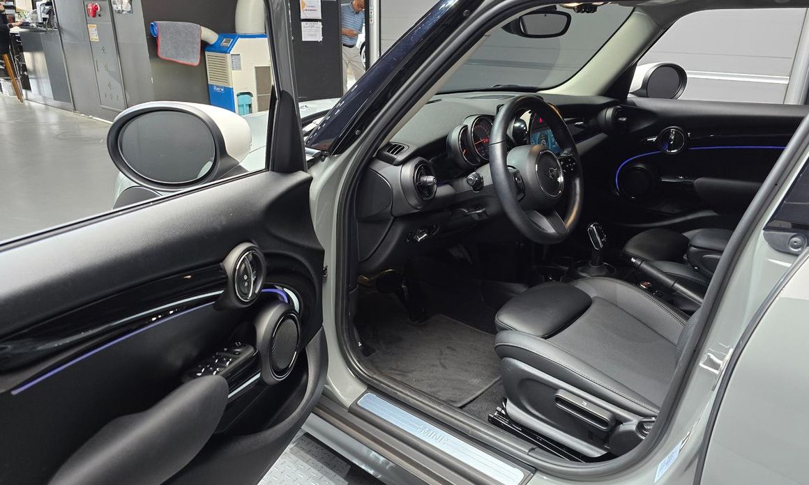 Mini Cooper 2023