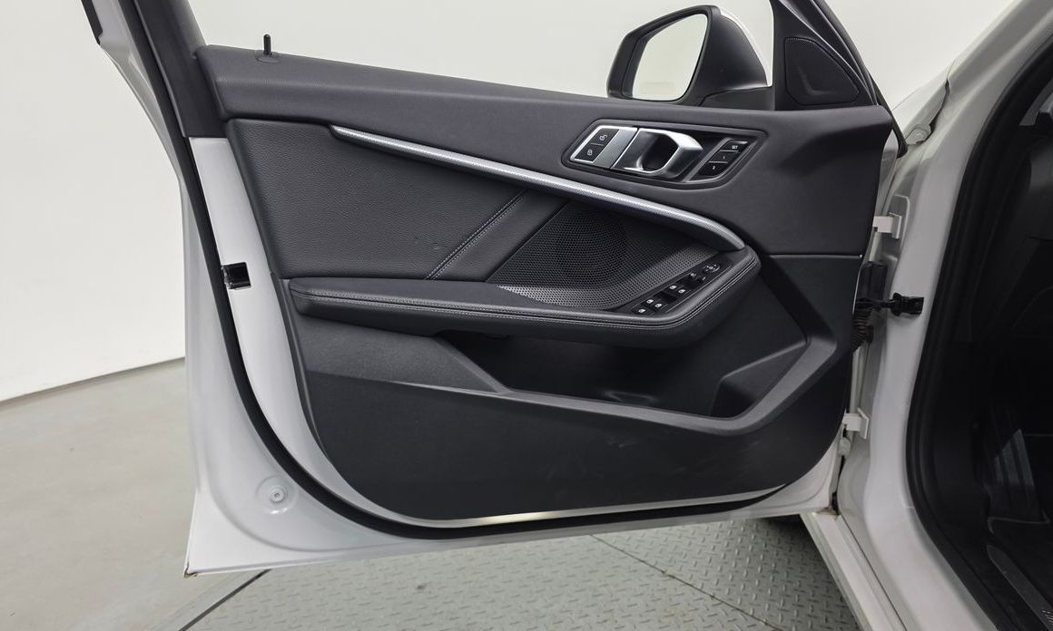 BMW 1-Series 2022