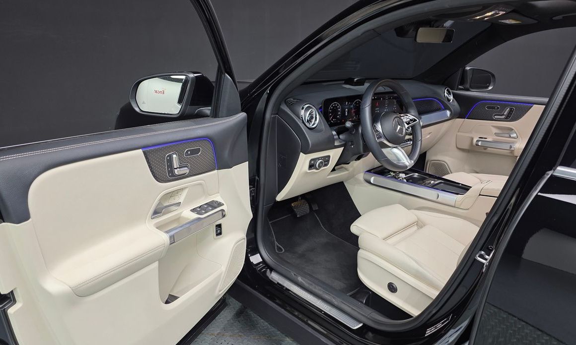 Mercedes-Benz GLB-Class 2024