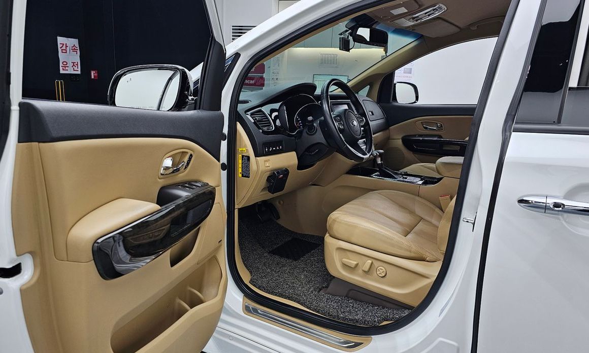 Kia Canival 2019