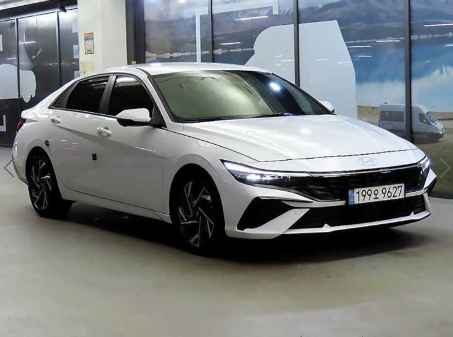 Hyundai AVANTE 2024
