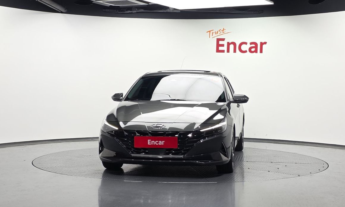 Hyundai AVANTE 2022