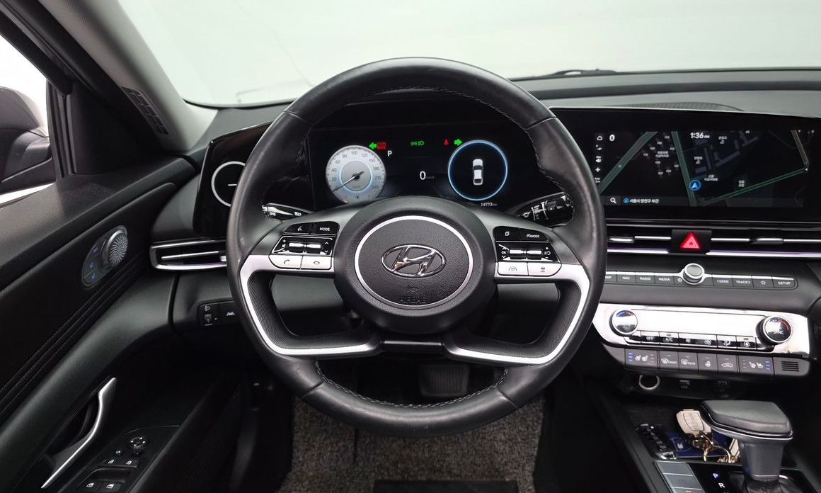 Hyundai AVANTE 2022