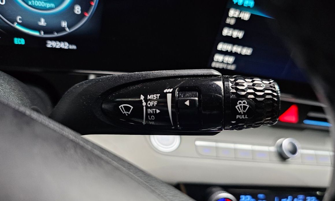 Hyundai AVANTE 2022