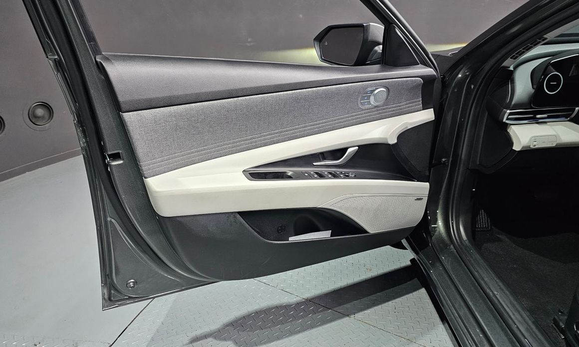 Hyundai AVANTE 2022