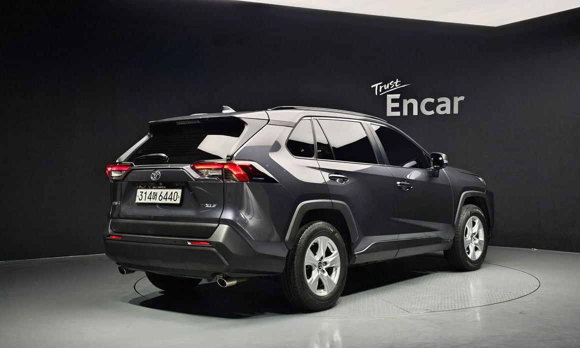 Toyota RAV4 2019