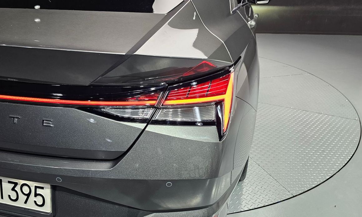 Hyundai AVANTE 2022