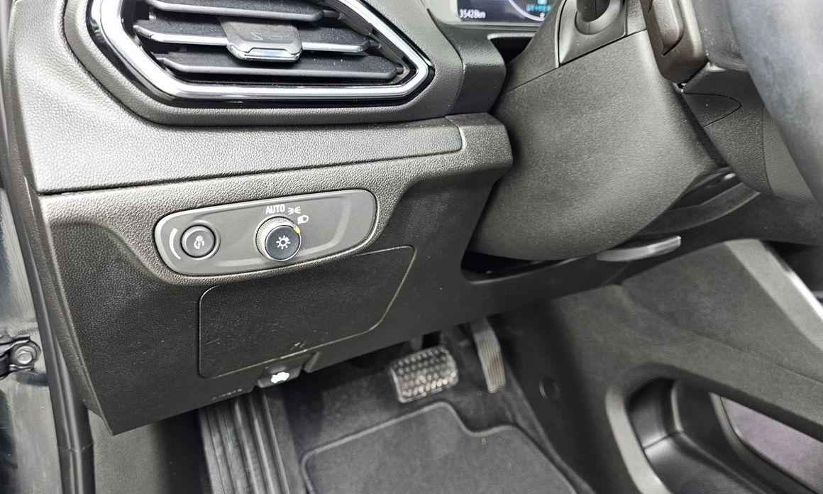 ChevroletGMDaewoo 볼트 EUV 2023
