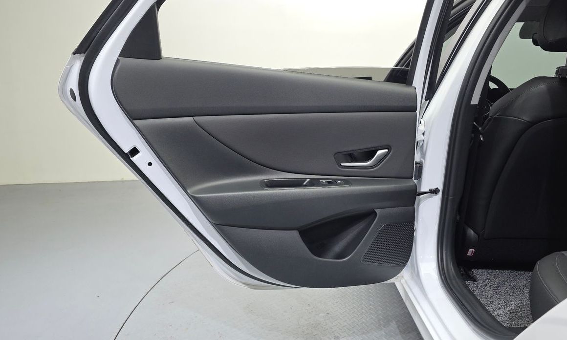 Hyundai AVANTE 2026