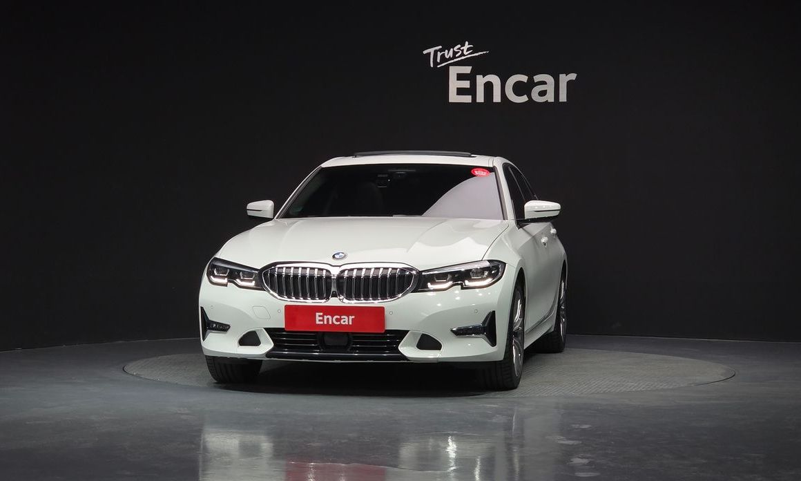 BMW 3-Series 2021