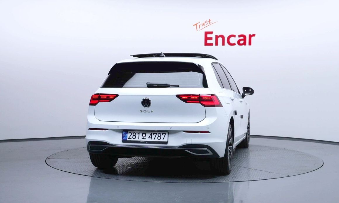 Volkswagen Golf 2024