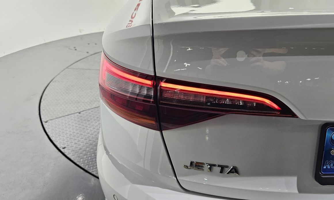 Volkswagen Jetta 2021