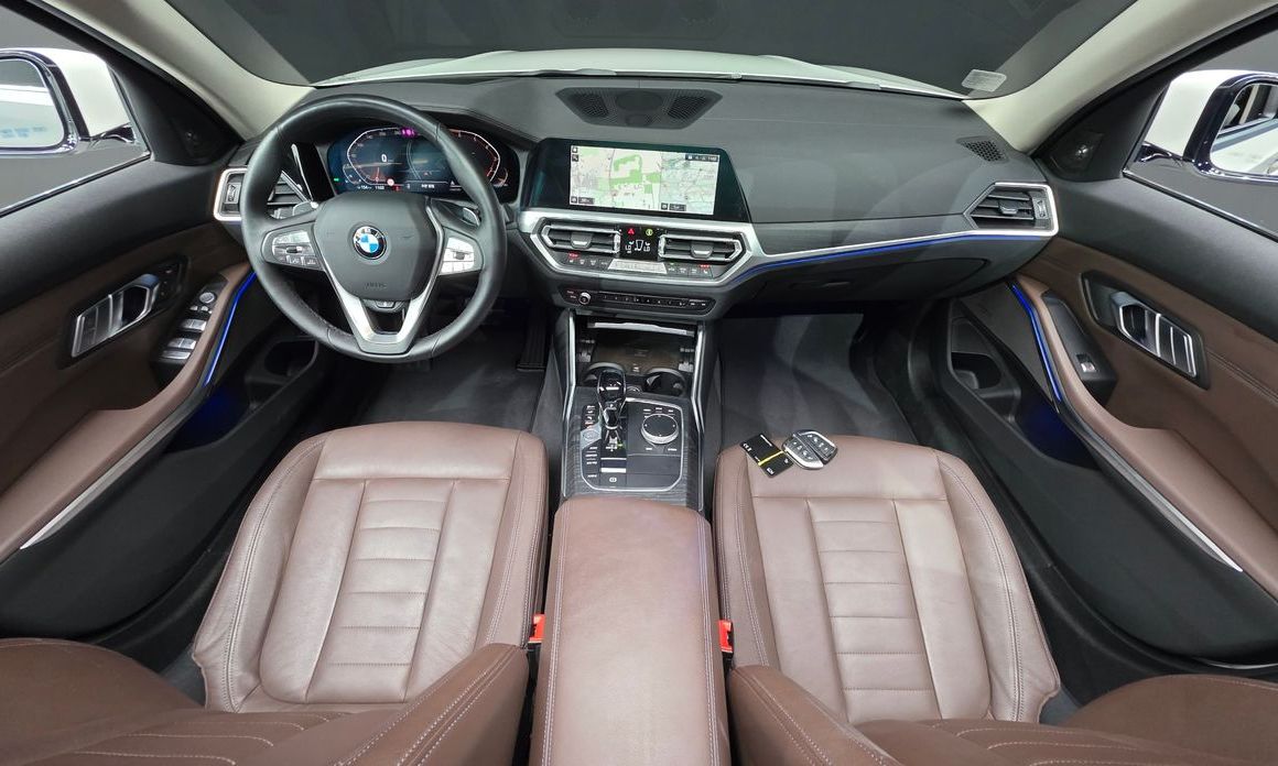 BMW 3-Series 2021