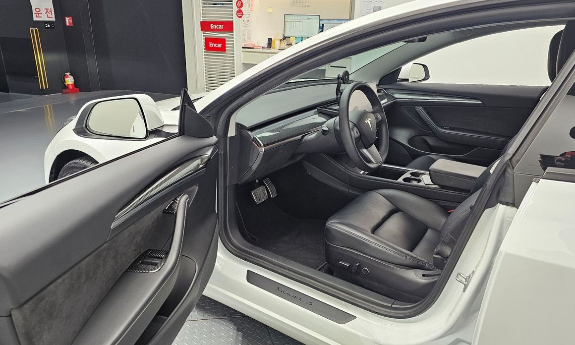 Tesla Model 3 2021
