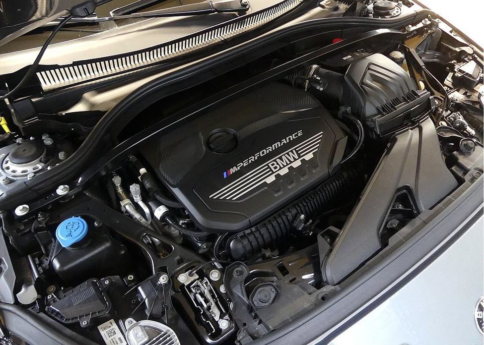 BMW 2-Series 2023